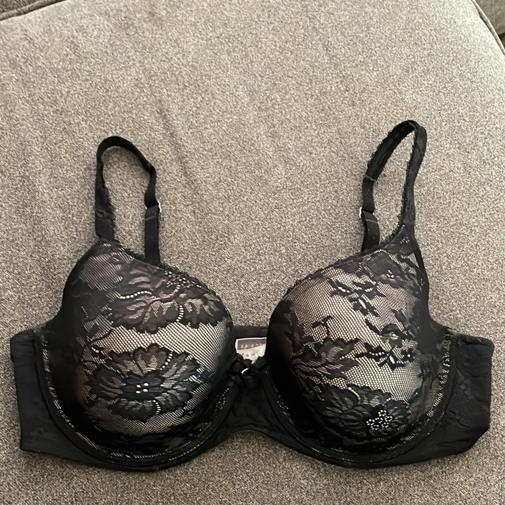 Victoria’s Secret Body by Victoria Lined Demi